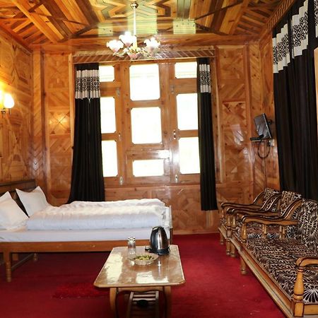 Hotel Mount Kailash Sangla Exterior photo